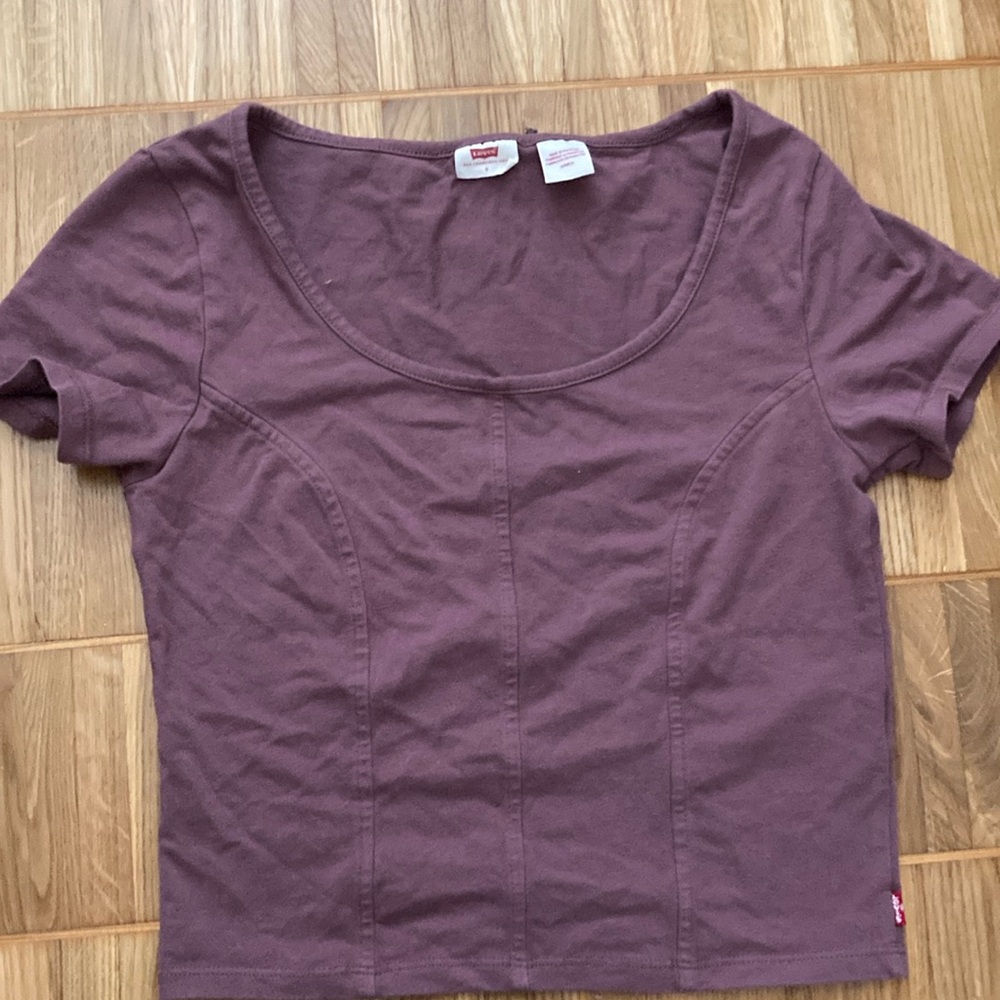 Levi’s top